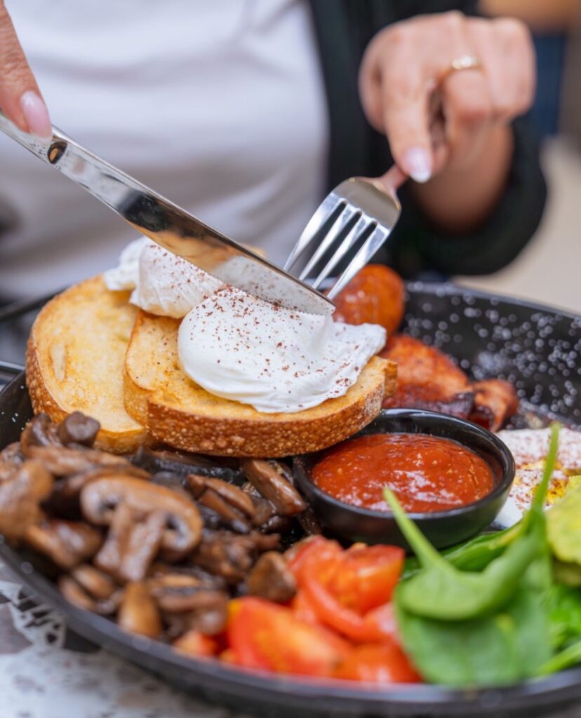 Durk’s Cafe and Eatery